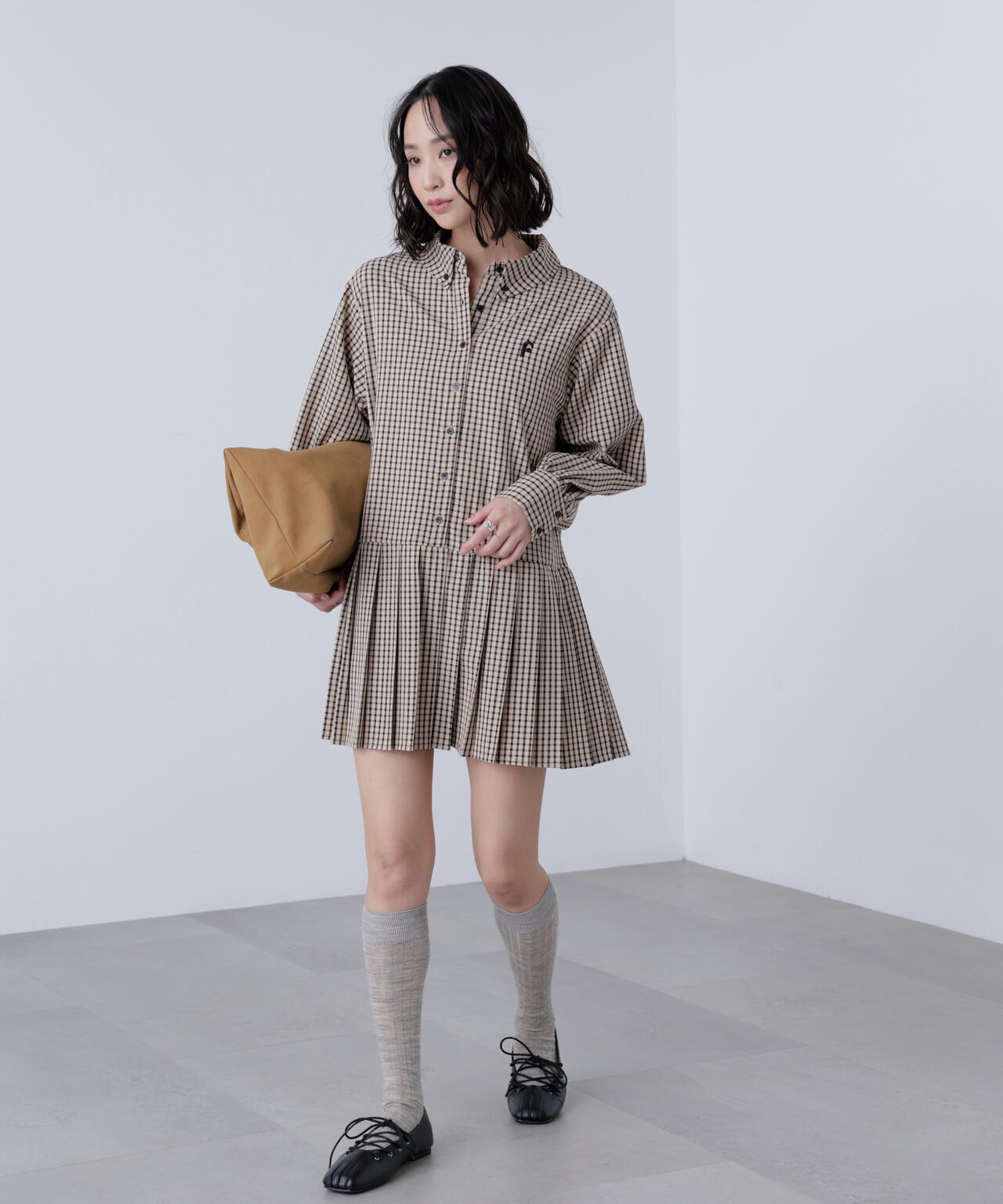 プリーツシャツロングスリーブミニワンピース