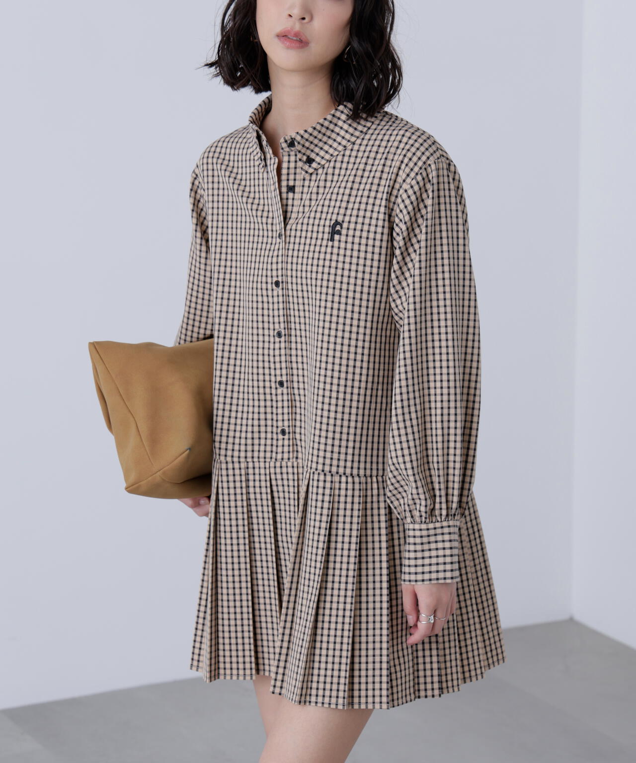 プリーツシャツロングスリーブミニワンピース