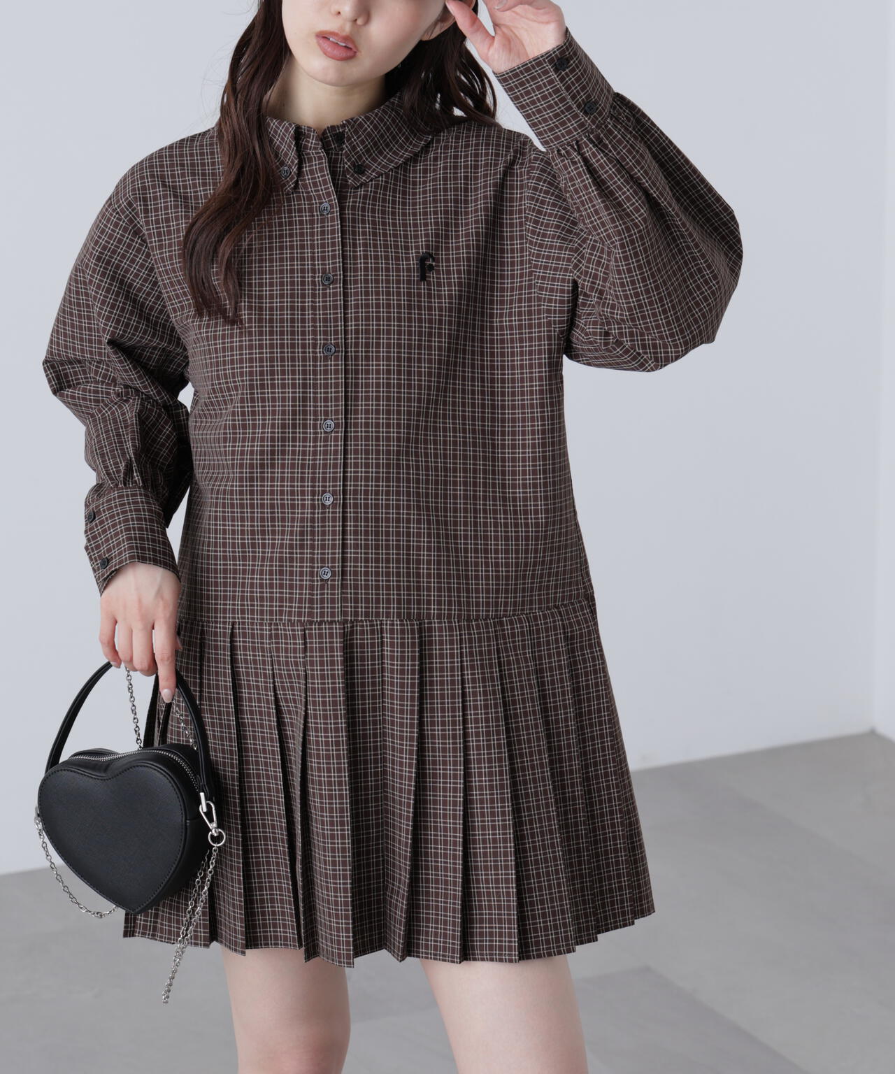 プリーツシャツロングスリーブミニワンピース