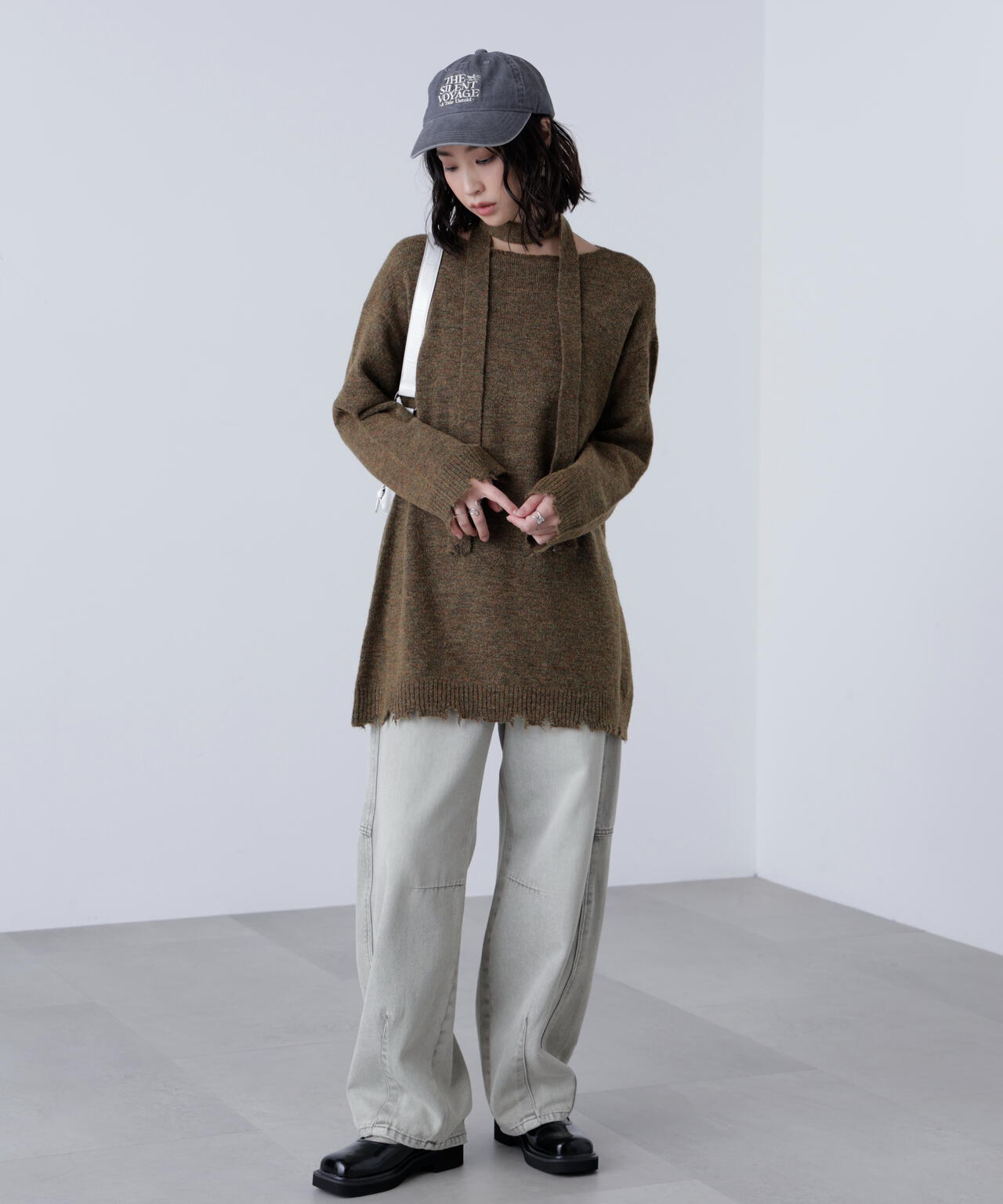 モヘヤ混タイ付きルーズミニワンピース