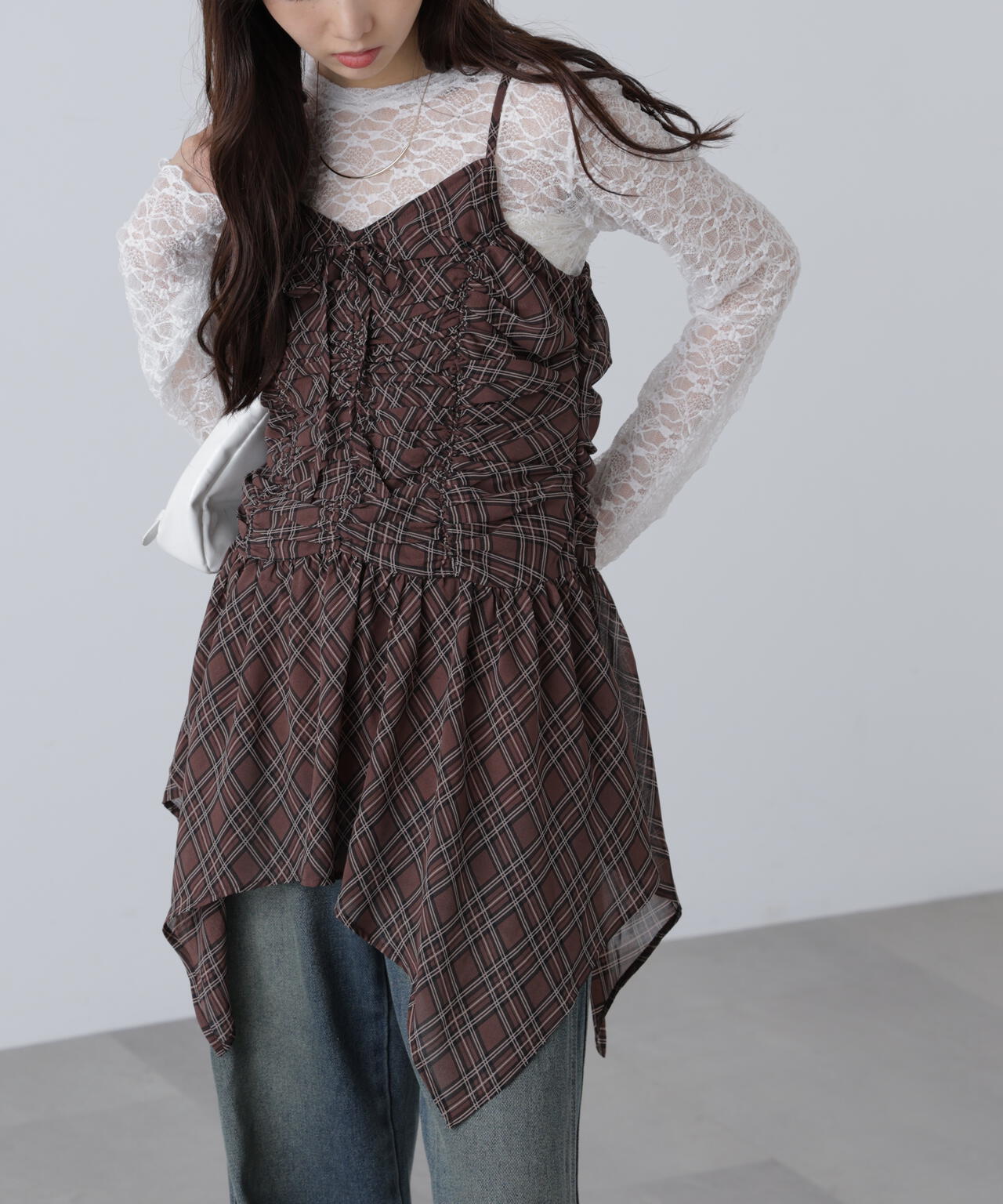 ドロストイレヘムキャミミニワンピース