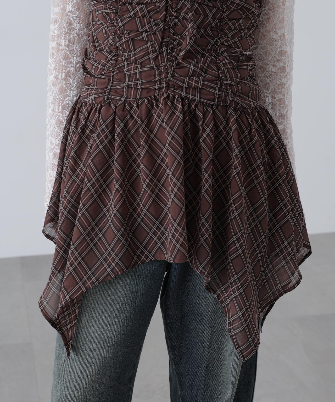 ドロストイレヘムキャミミニワンピース