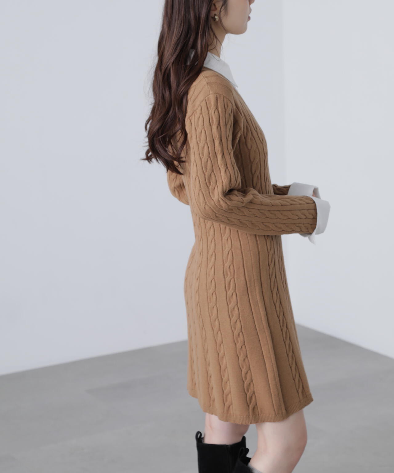 レイヤード風ケーブルニットミニワンピース