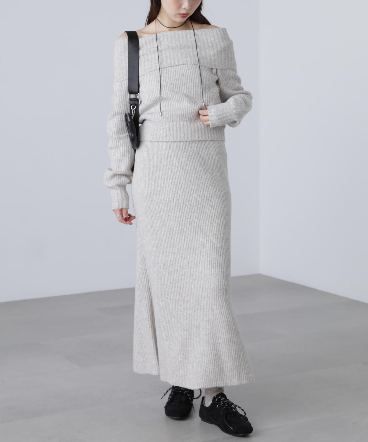 オフショルニットマーメイドスカートセットアップ