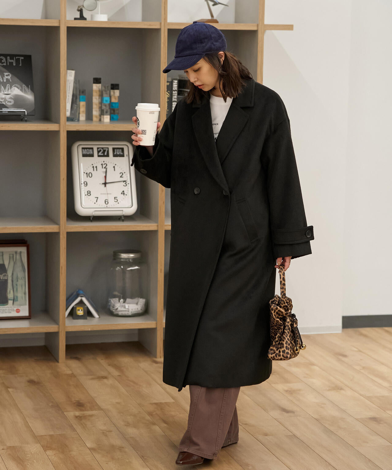 ルーズチェスターコート