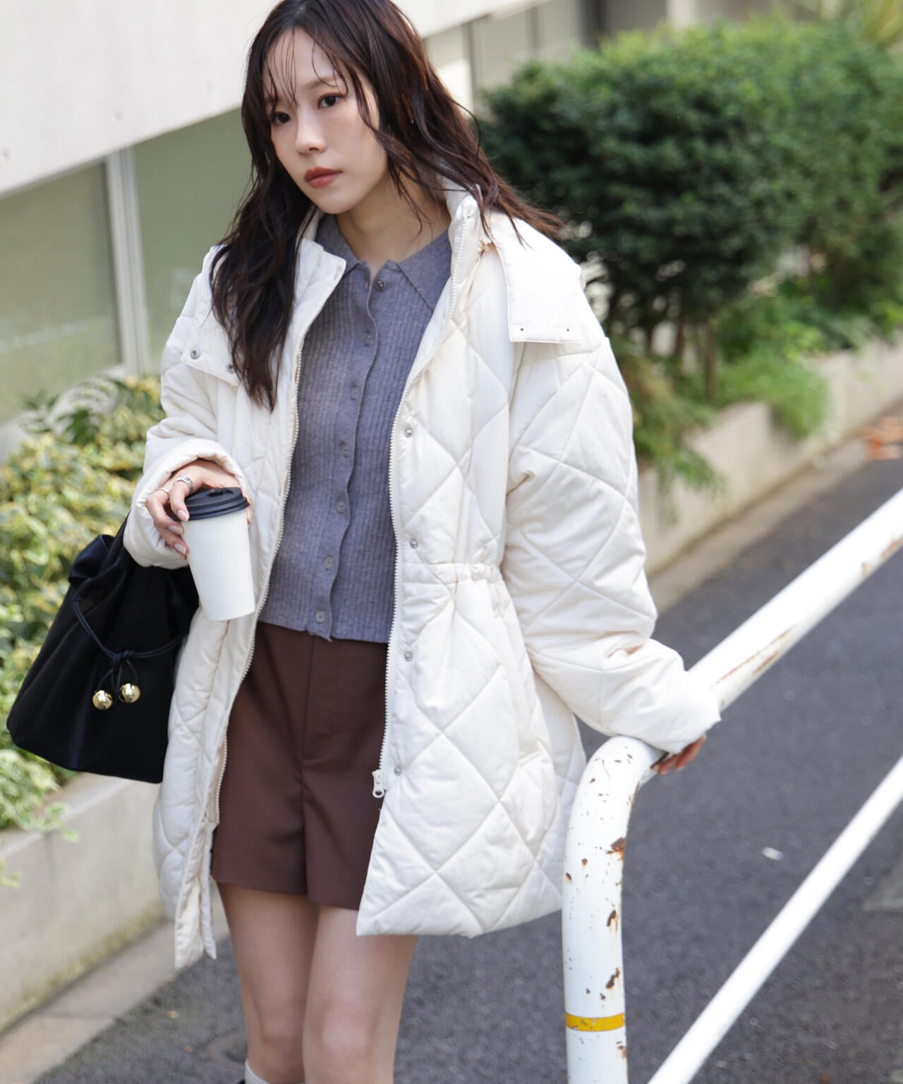 ウエストドロストキルティングコート