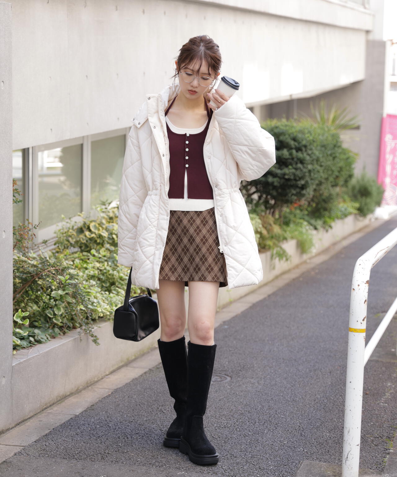 ウエストドロストキルティングコート