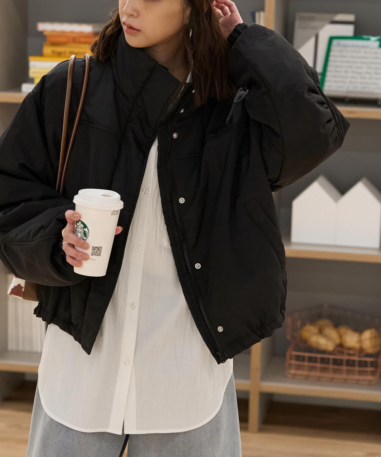 モンスターショートブルゾン