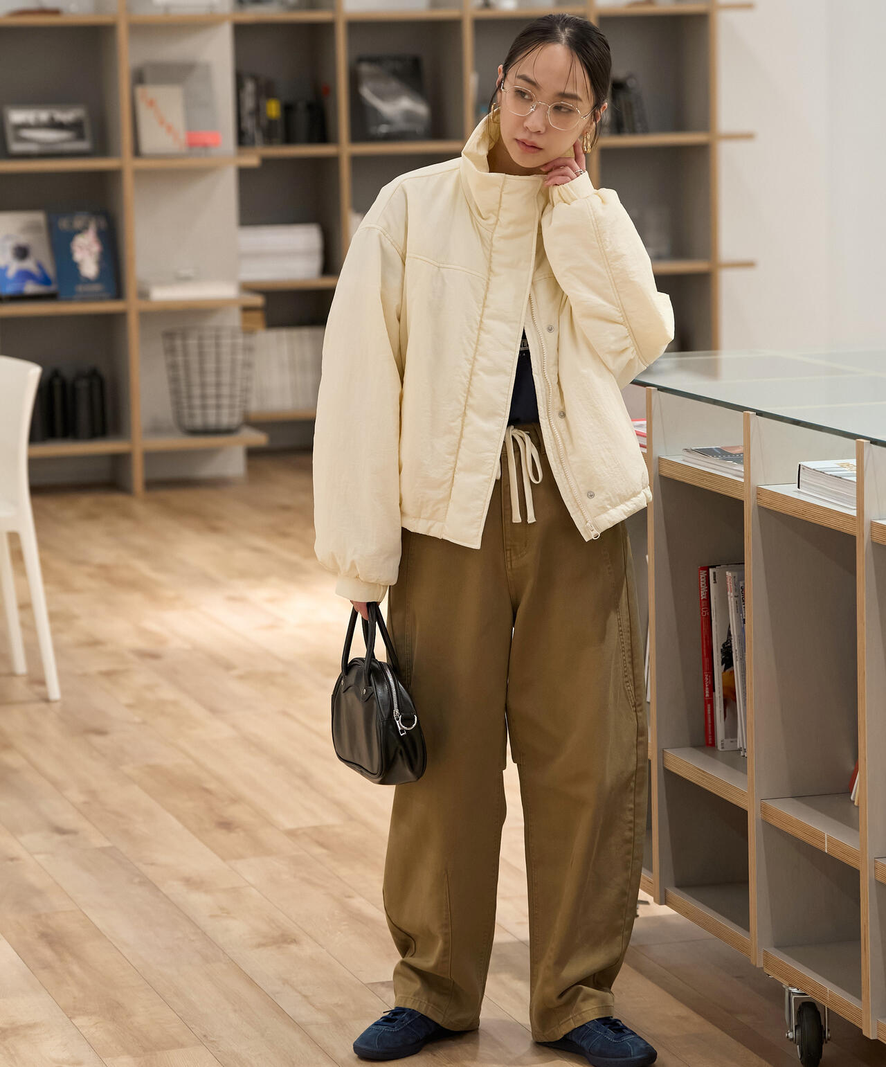 モンスターショートブルゾン