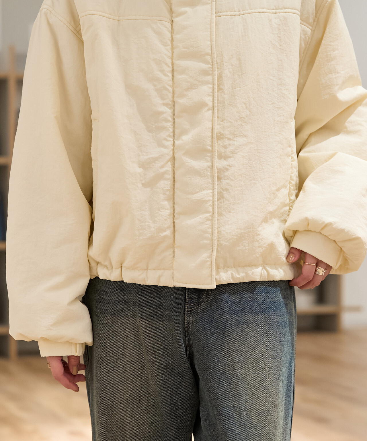 モンスターショートブルゾン