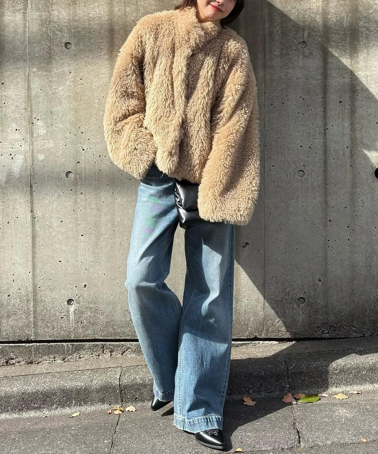 ファースタンドブルゾン