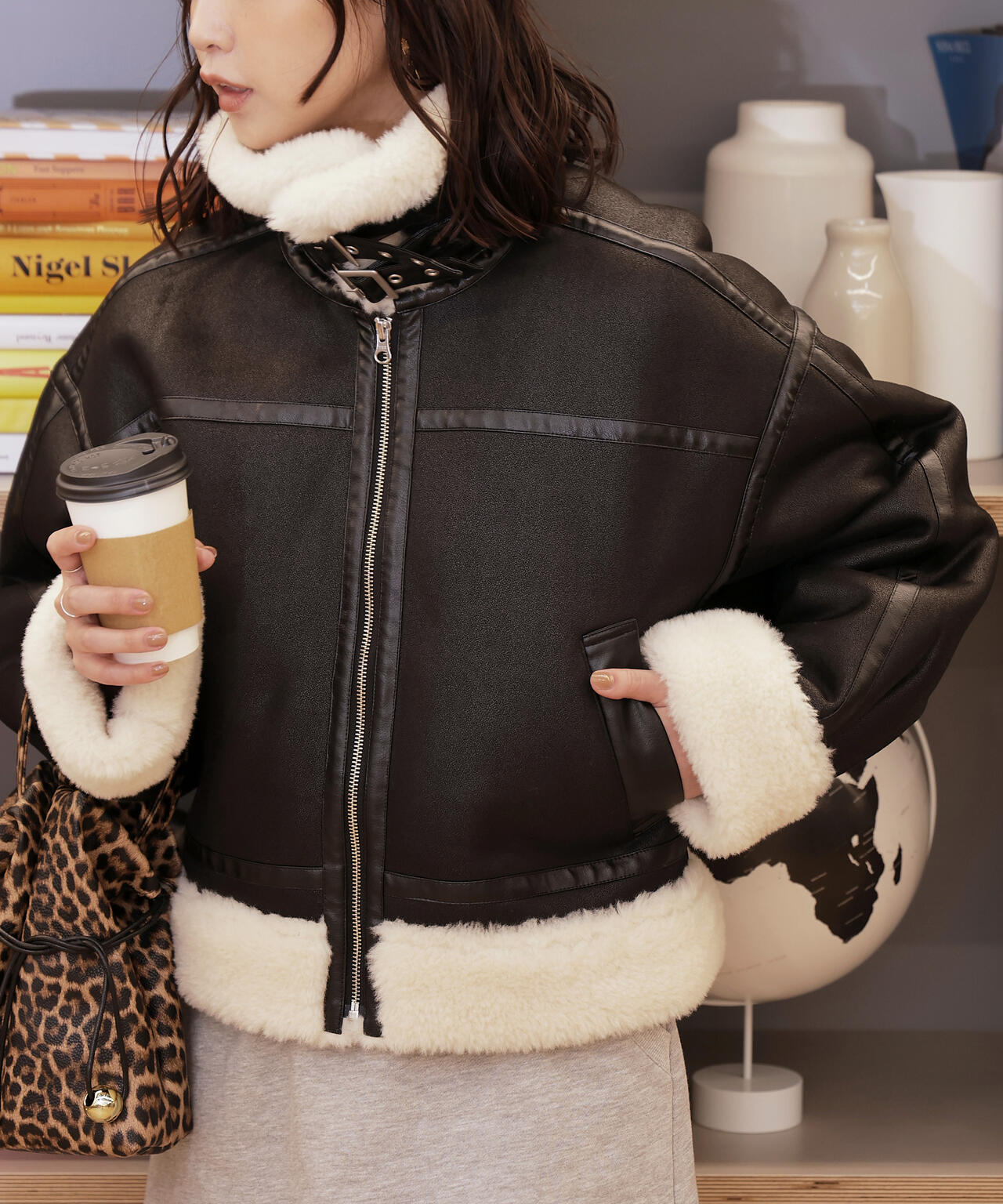 ボンバージャケット