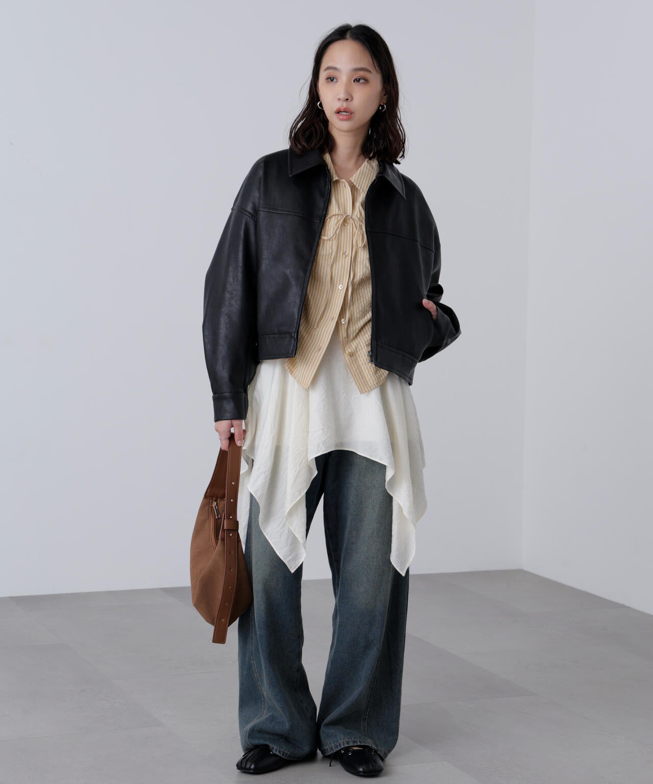 合皮ジップアップブルゾン