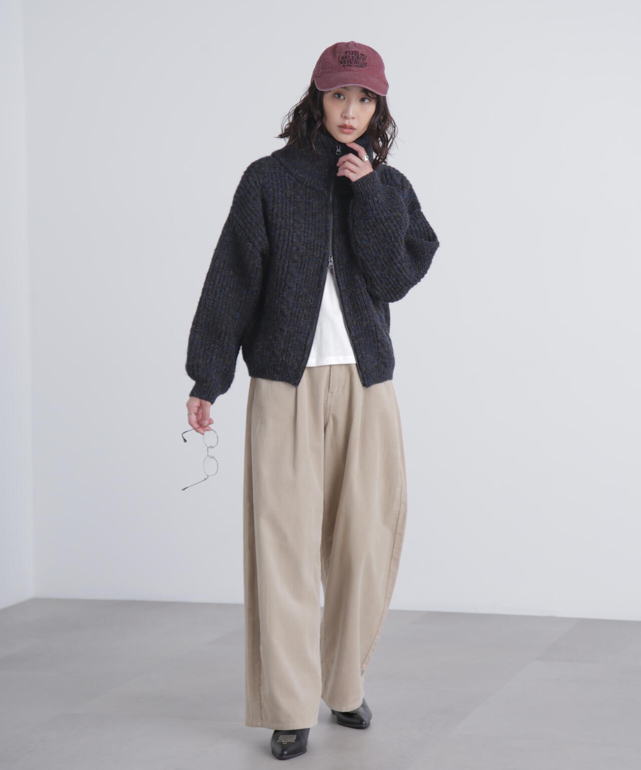 スタンドネックショート丈ジップニットブルゾン