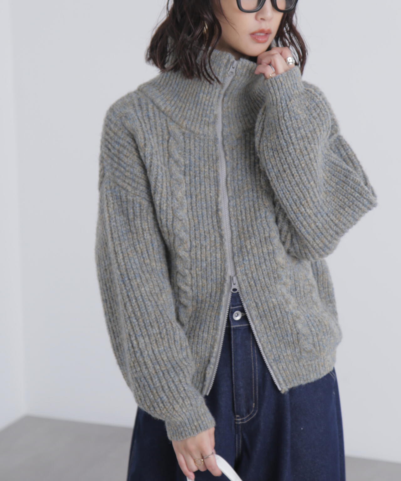 スタンドネックショート丈ジップニットブルゾン