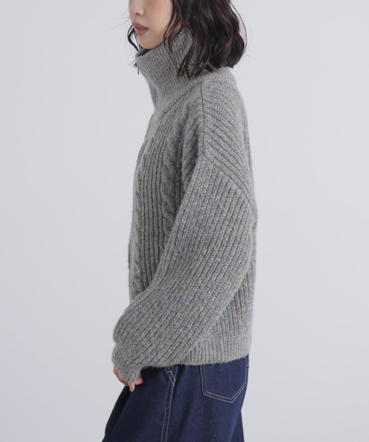 スタンドネックショート丈ジップニットブルゾン