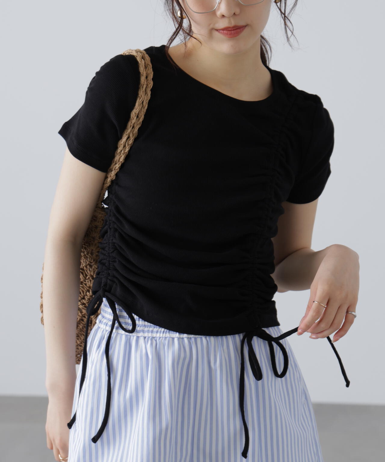 アシメドロストリブカットソー