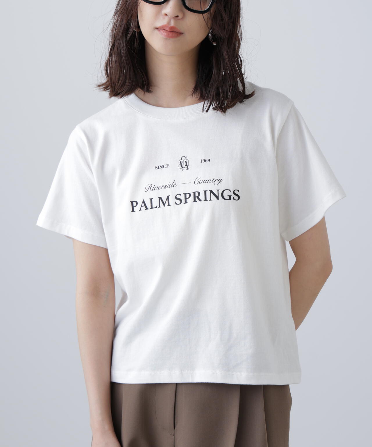 クラシックロゴプリントTシャツ
