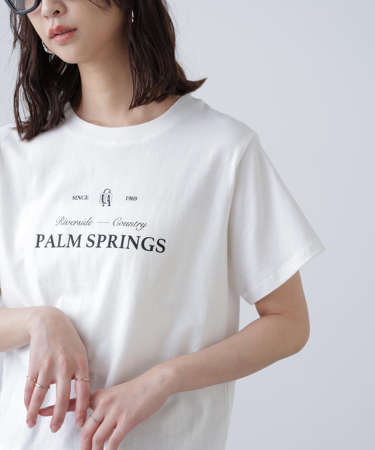 クラシックロゴプリントTシャツ