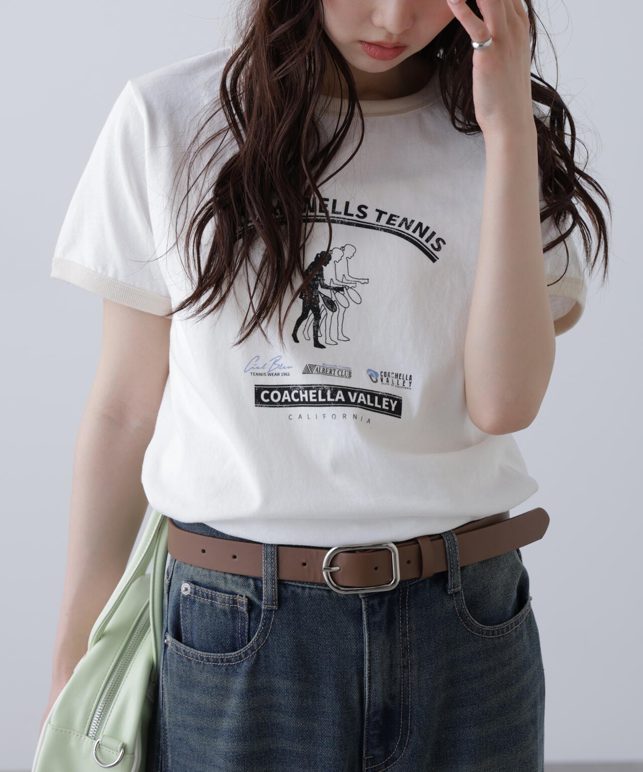 レトロスポーツプリントTシャツ