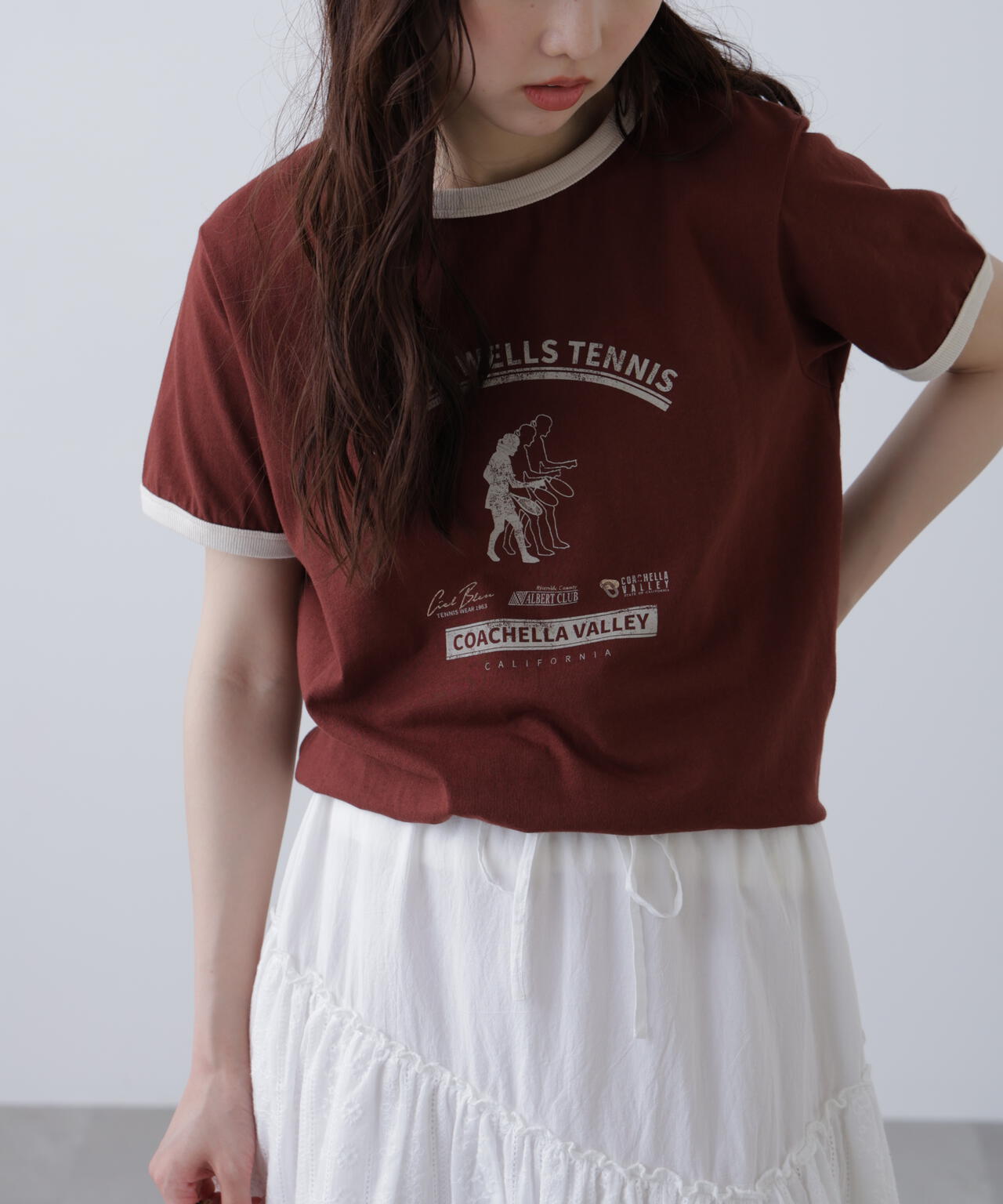 レトロスポーツプリントTシャツ