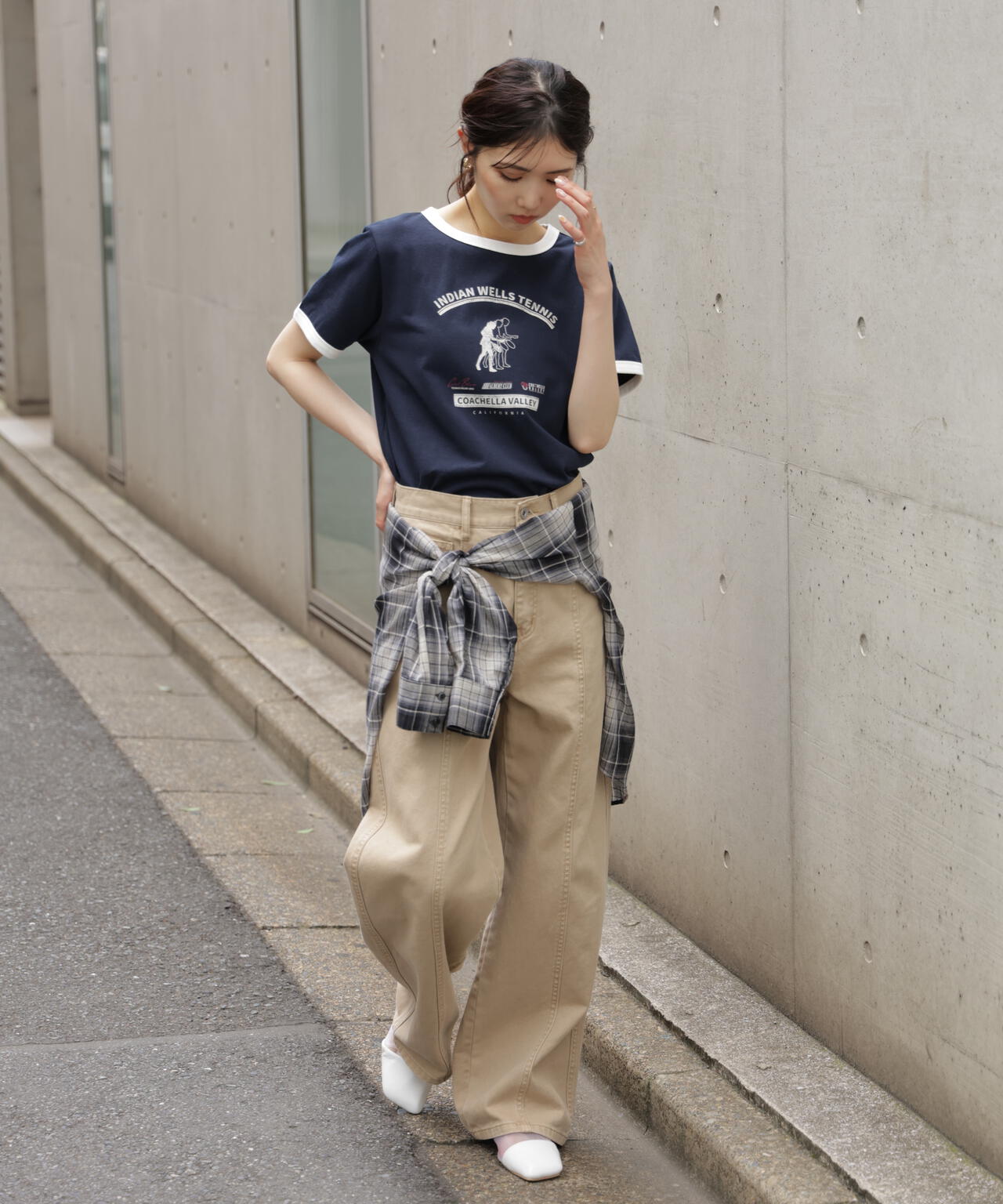 レトロスポーツプリントTシャツ