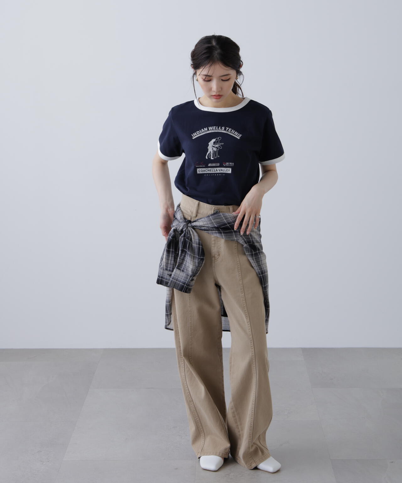 レトロスポーツプリントTシャツ