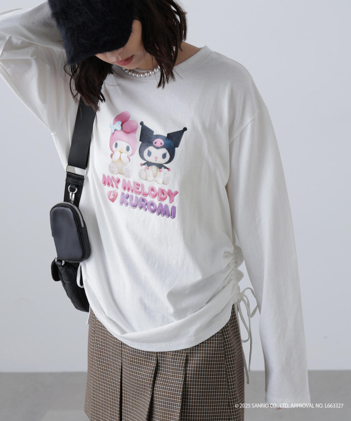 〈メロクロコラボ〉ロングTシャツ