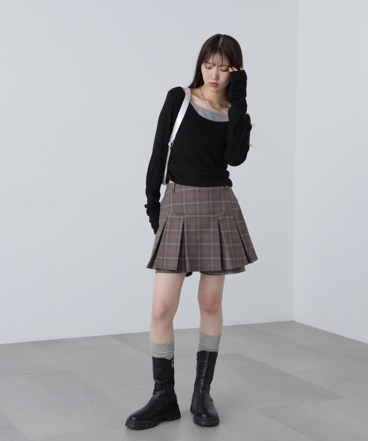 ワンショルキャミレイヤード風カットソー