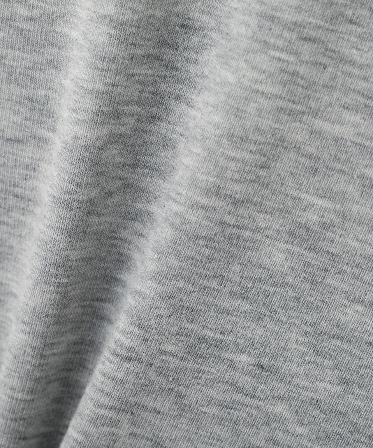 イレヘムチュールドッキングカットソー