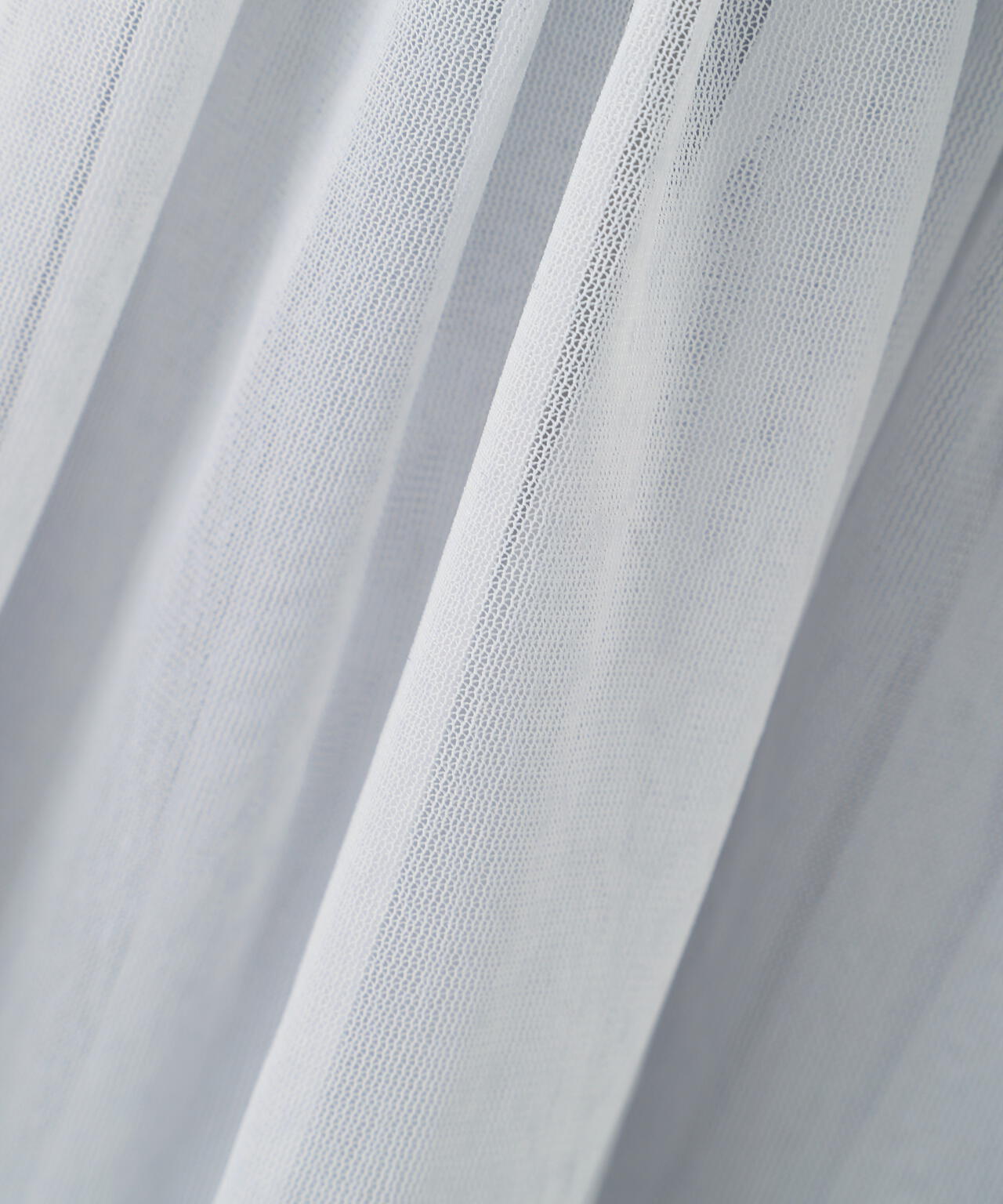 イレヘムチュールドッキングカットソー