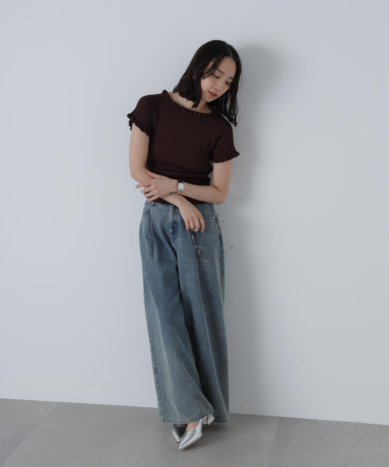 2wayオフショルフリルリブ半袖ニット