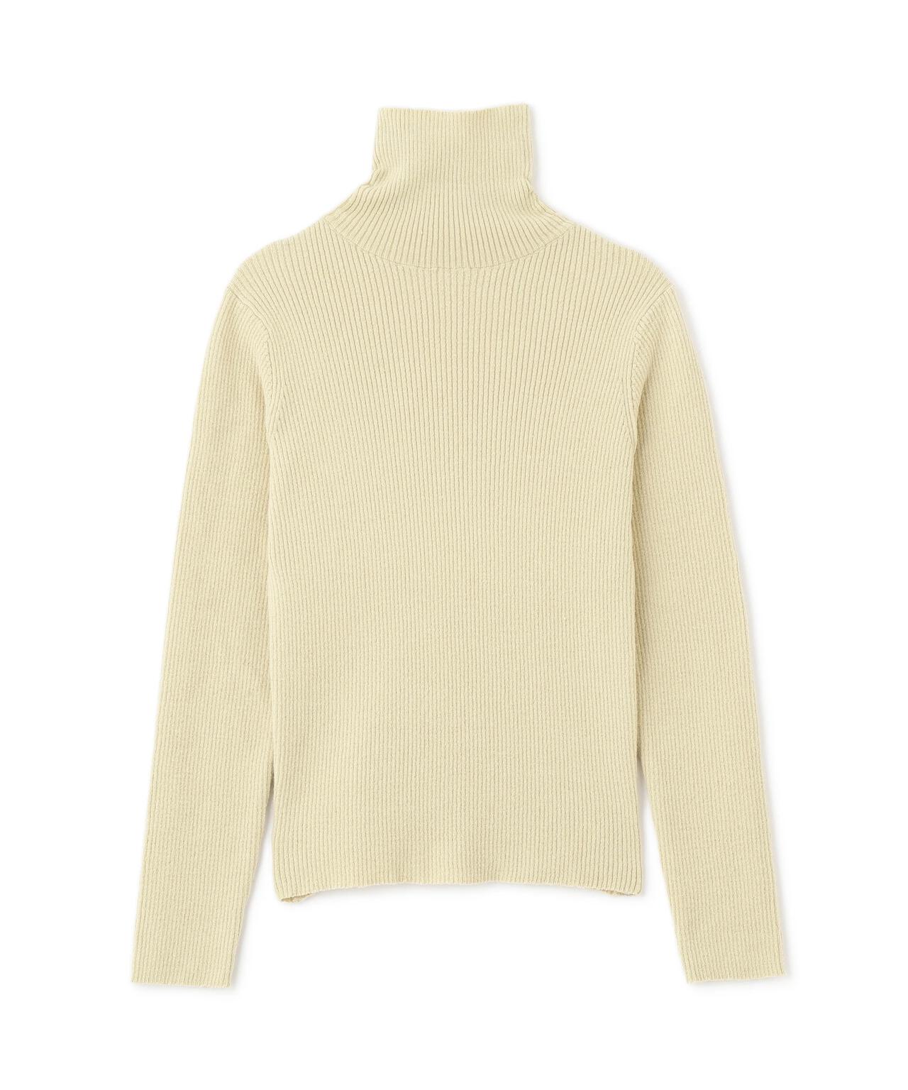 タートルネックリブニット