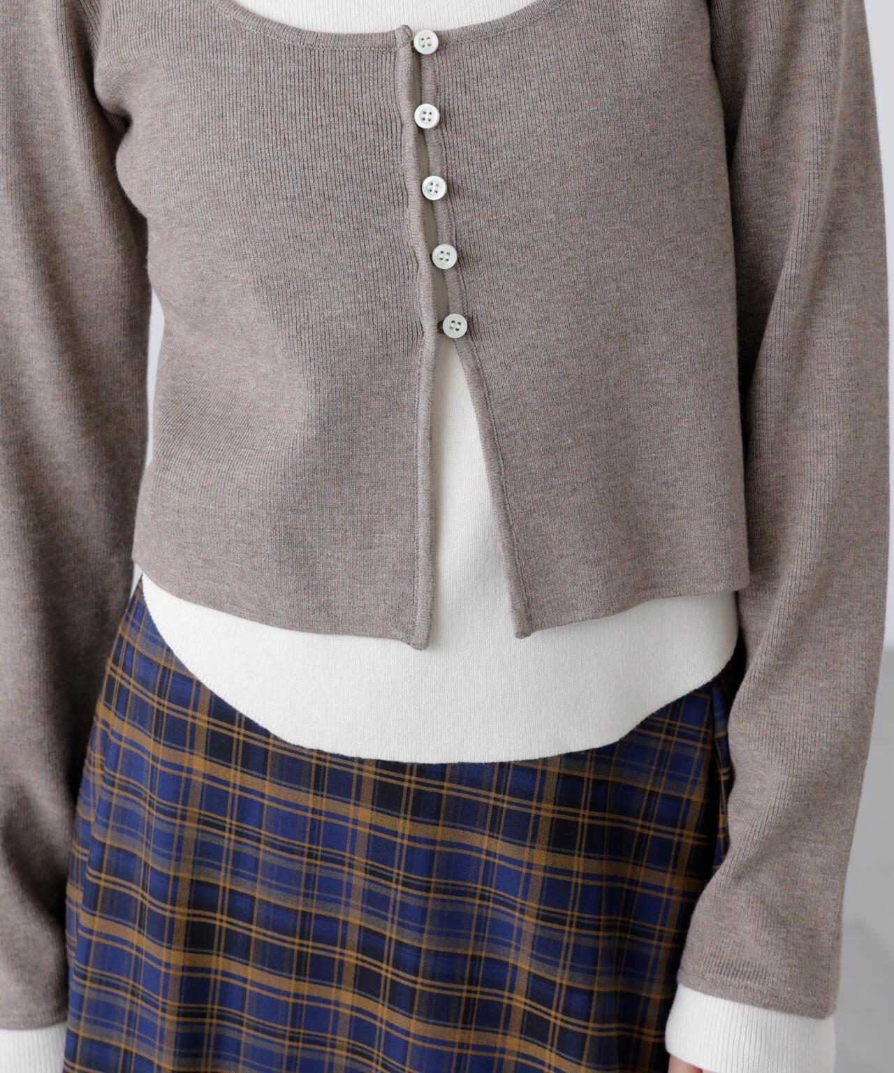 キャミレイヤードクルーネックニット