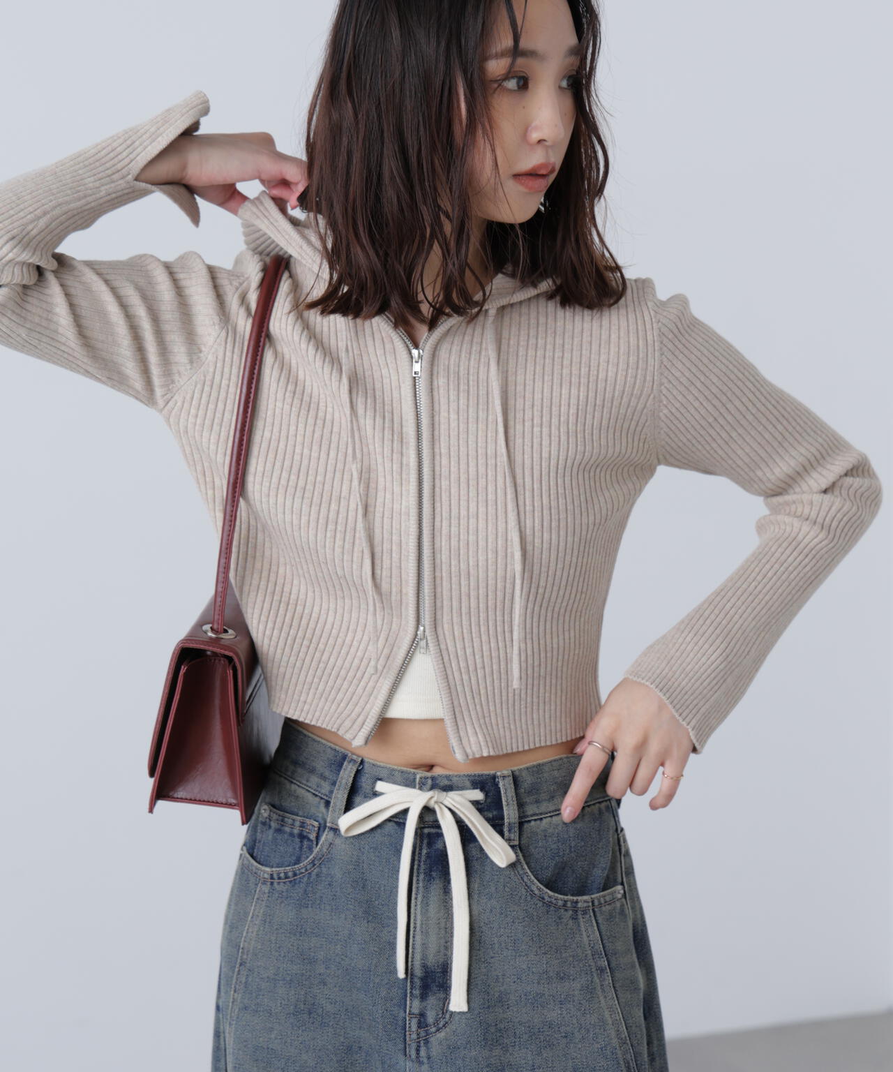 配色リブショート丈ニットパーカー