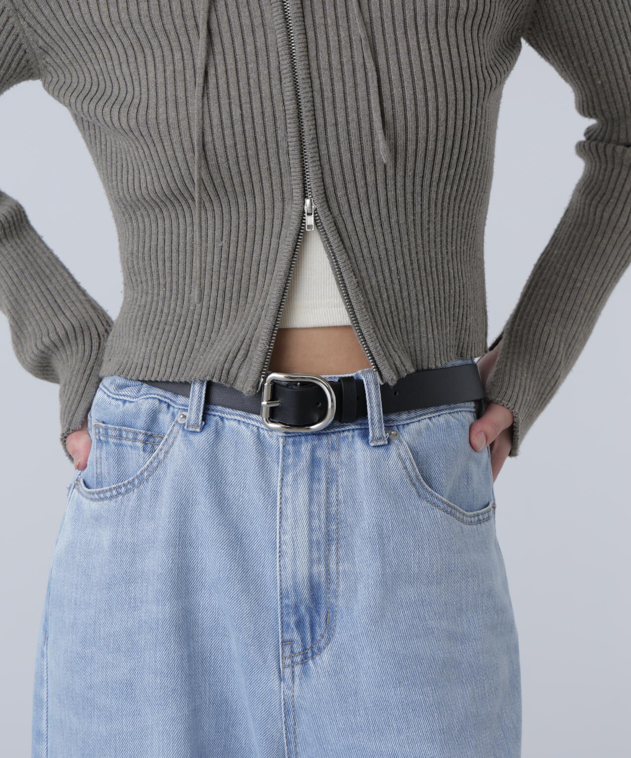 配色リブショート丈ニットパーカー