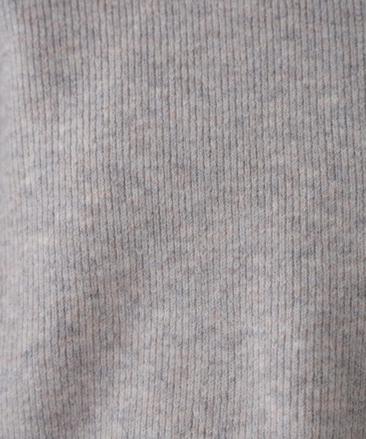 杢ストレッチ総針配色ステッチニット