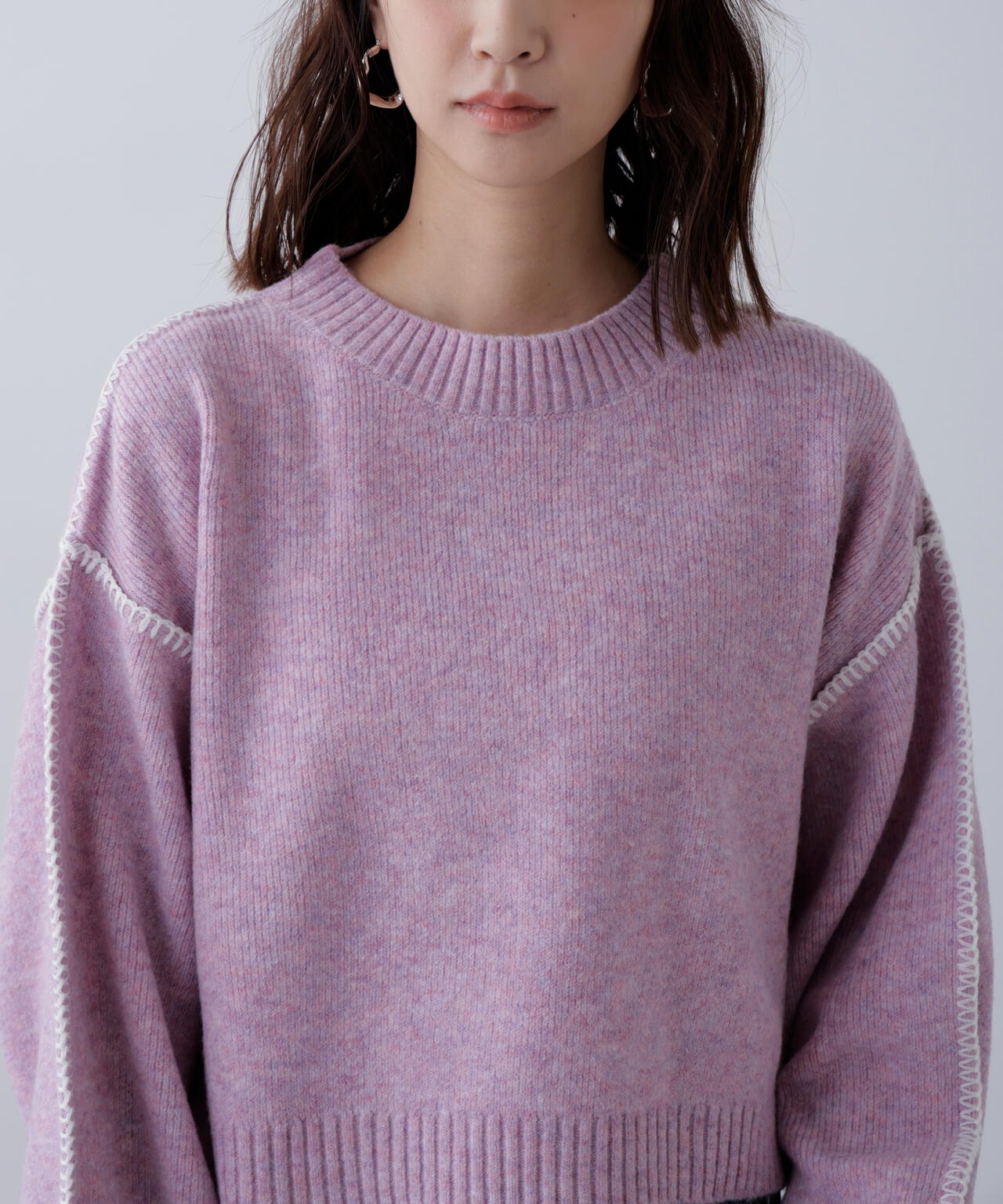 杢ストレッチ総針配色ステッチニット