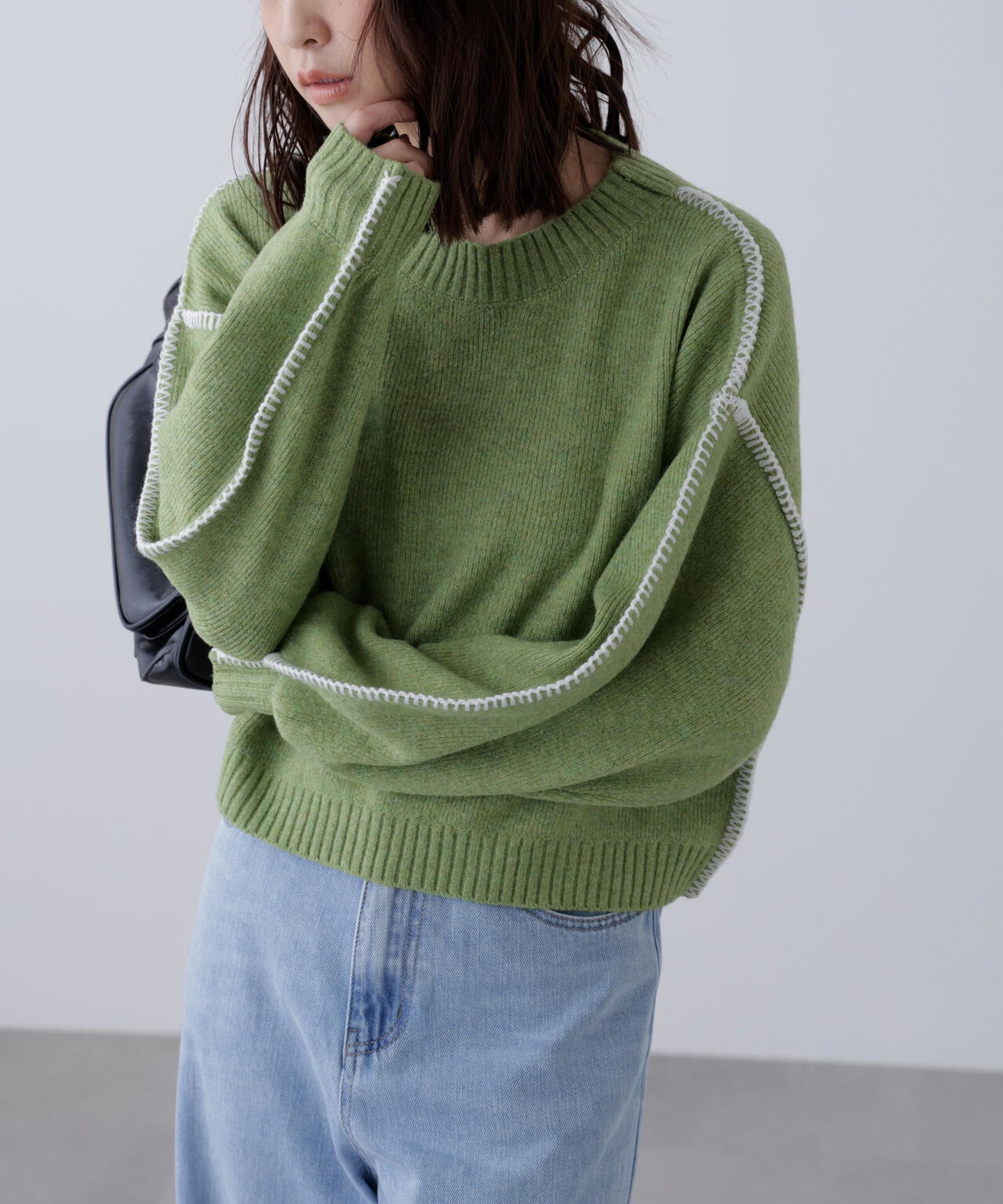 杢ストレッチ総針配色ステッチニット