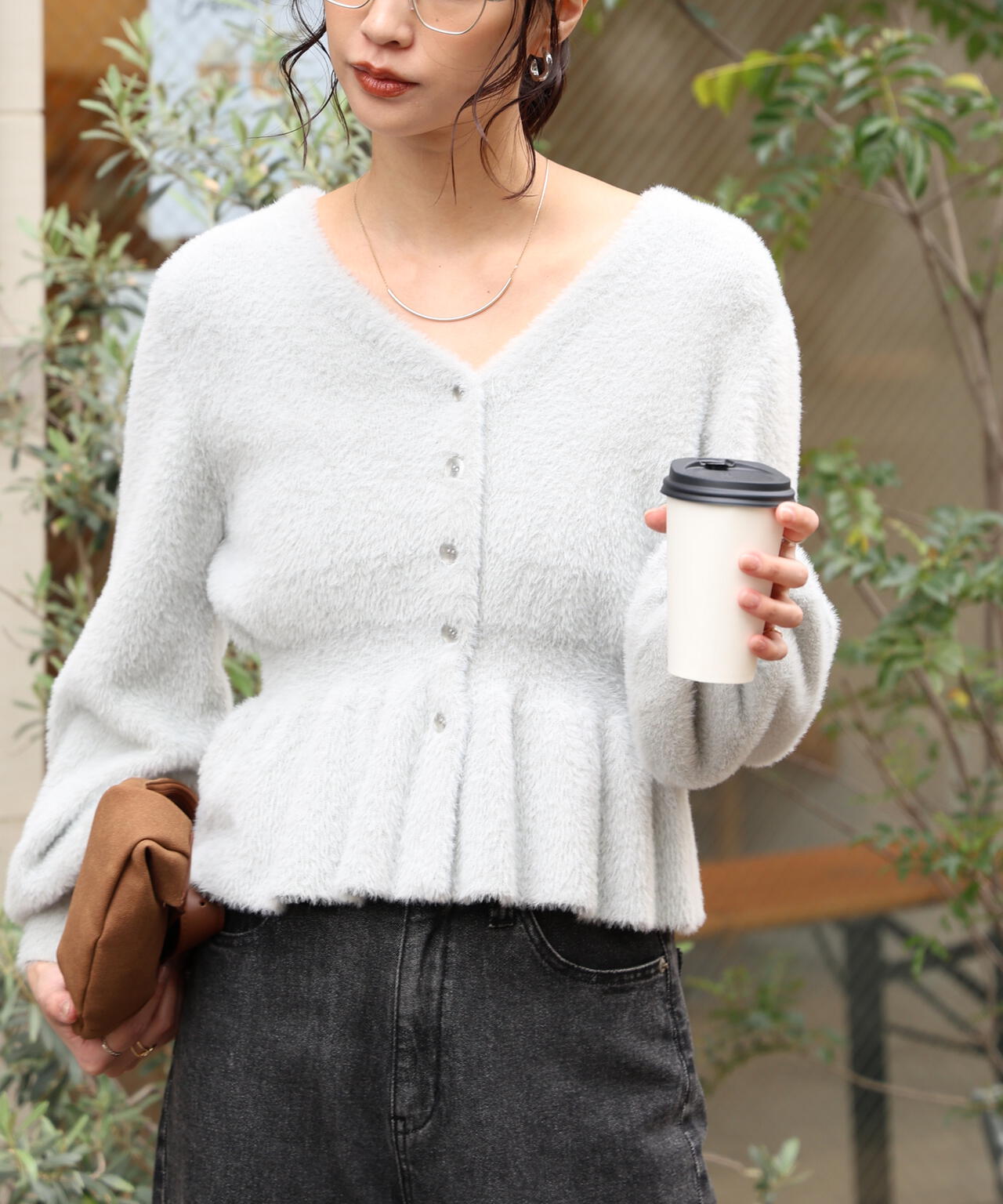 ショートシャギーペプラムニットカーディガン