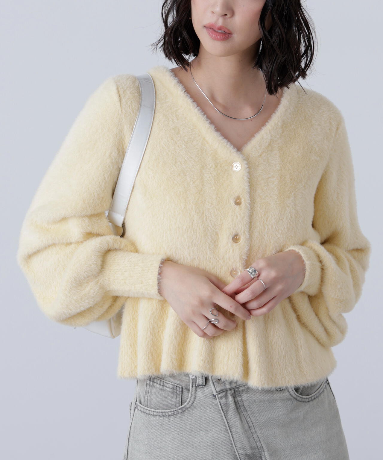 ショートシャギーペプラムニットカーディガン