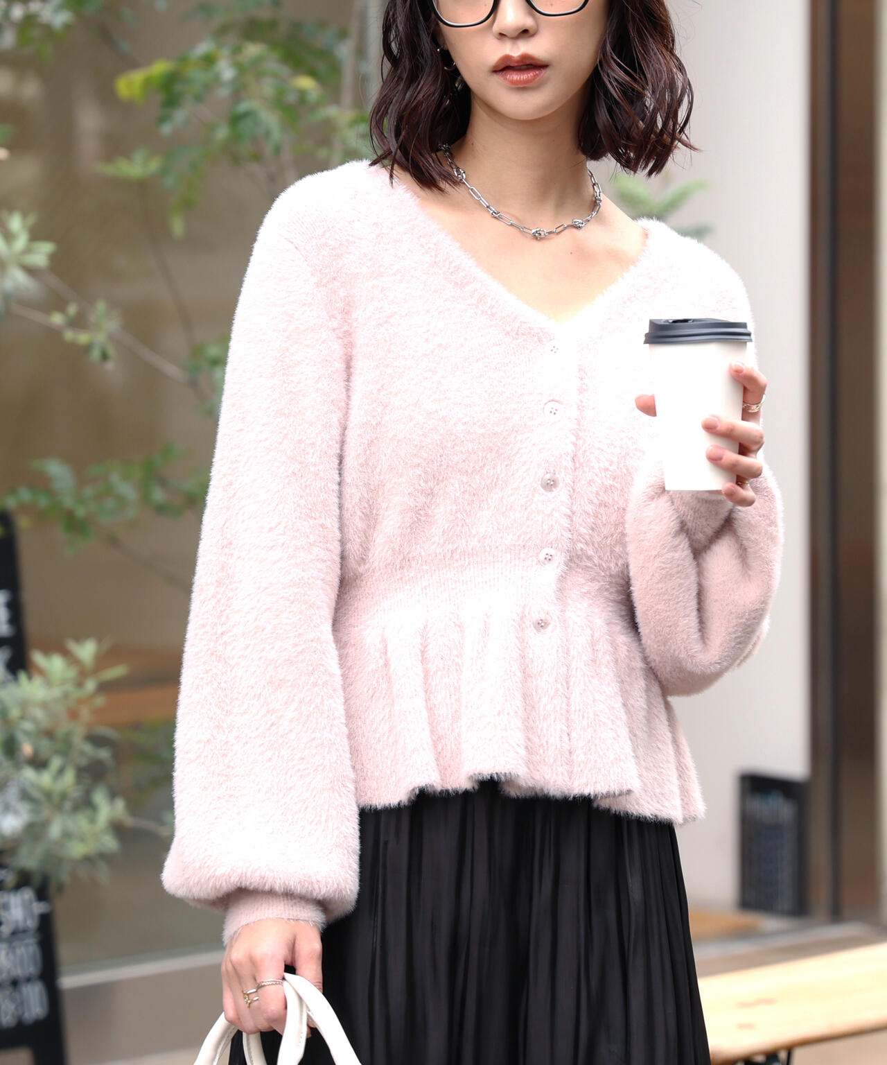 ショートシャギーペプラムニットカーディガン