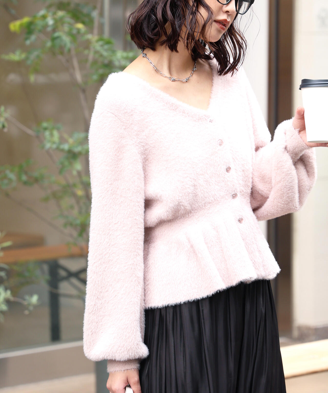 ショートシャギーペプラムニットカーディガン