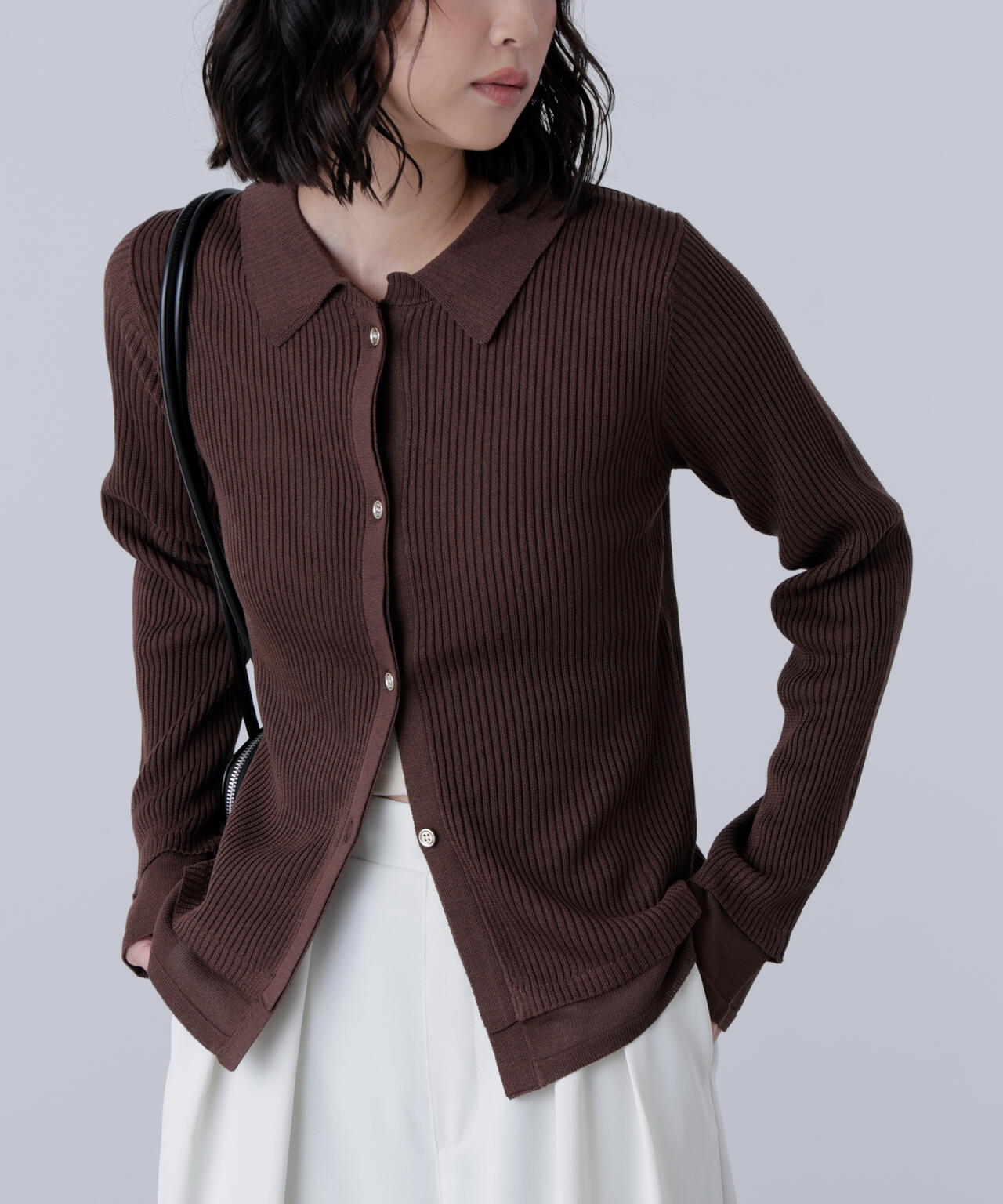 【MFM】金ボタン襟リブニット