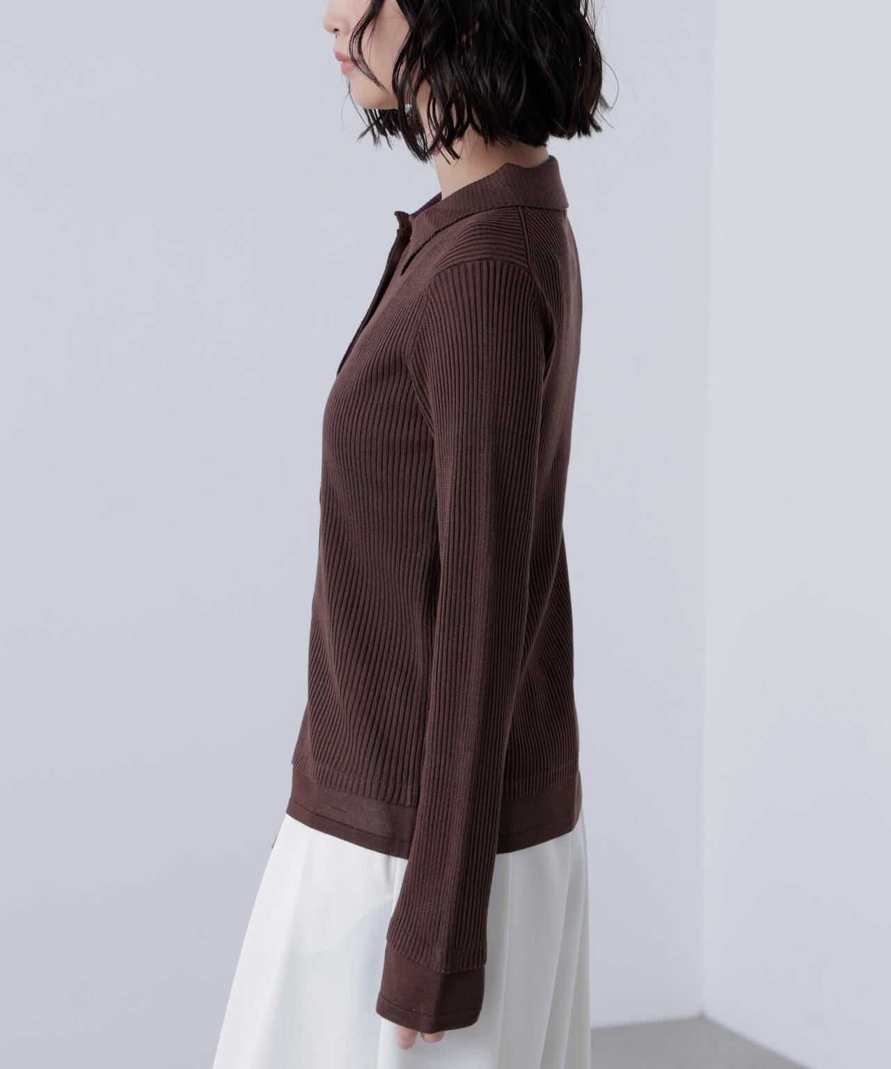 【MFM】金ボタン襟リブニット