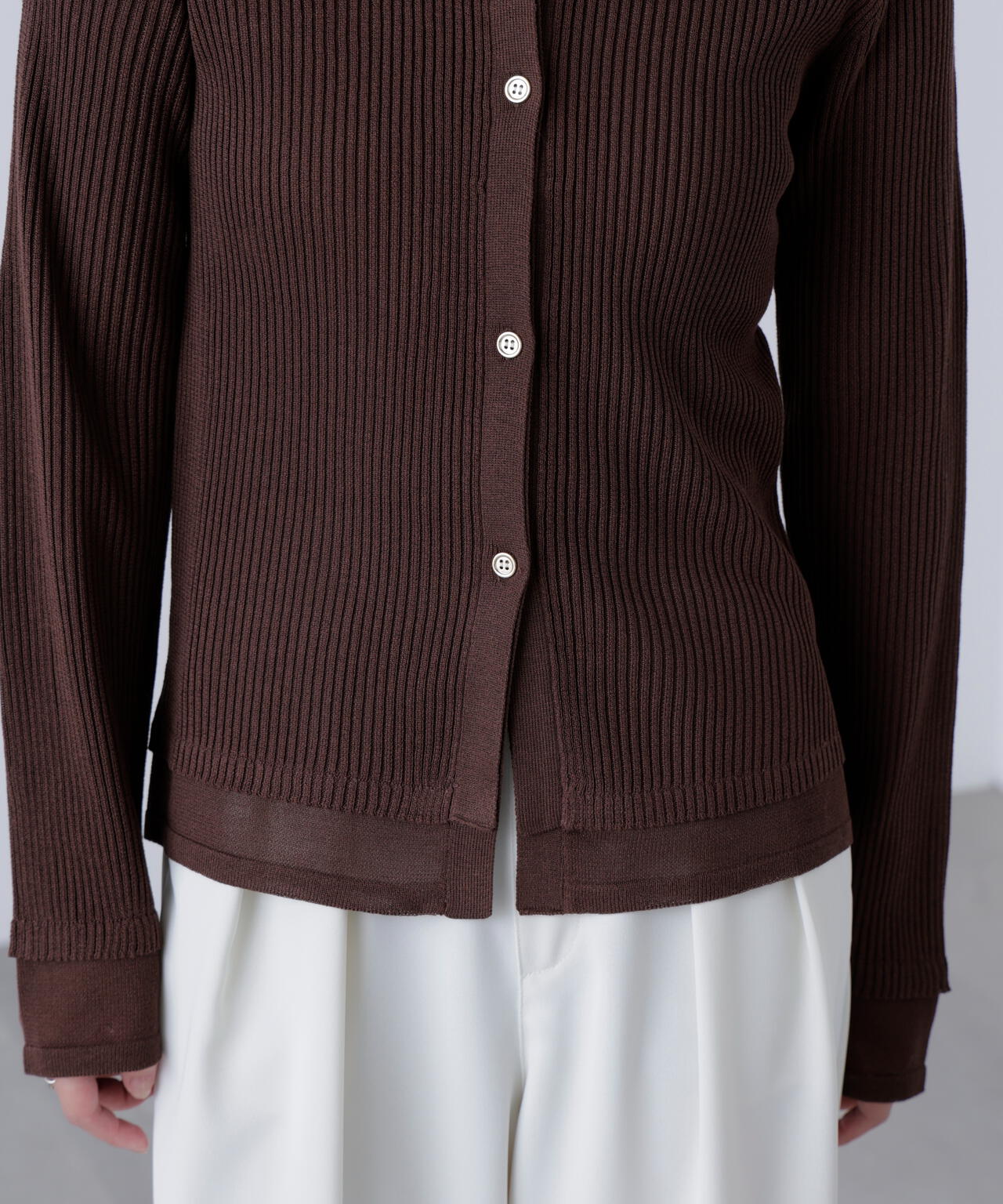 【MFM】金ボタン襟リブニット