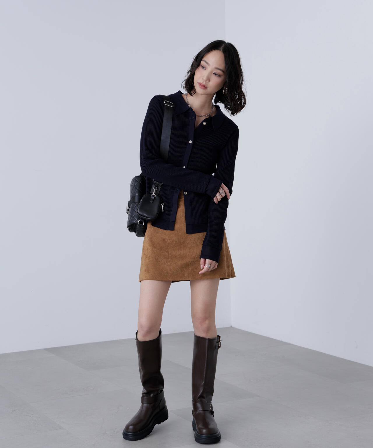 【MFM】金ボタン襟リブニット