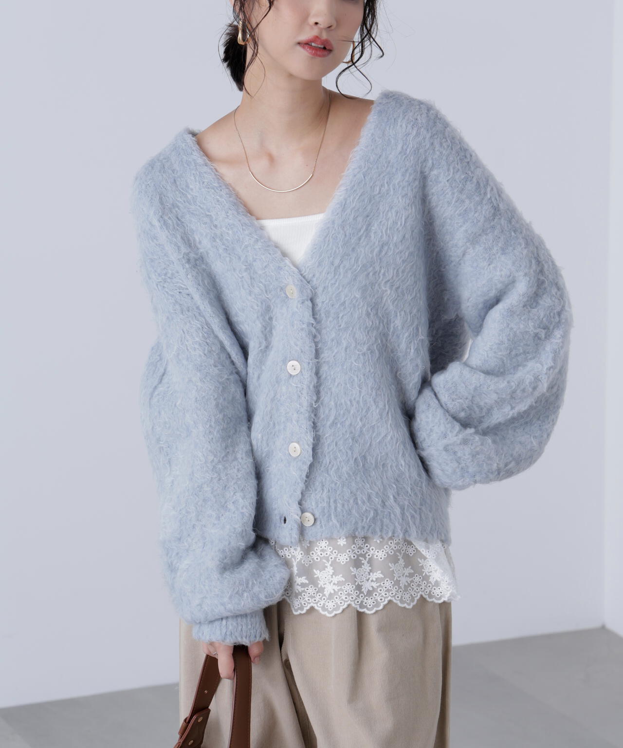 ウェーブ起毛Vネックカーディガン