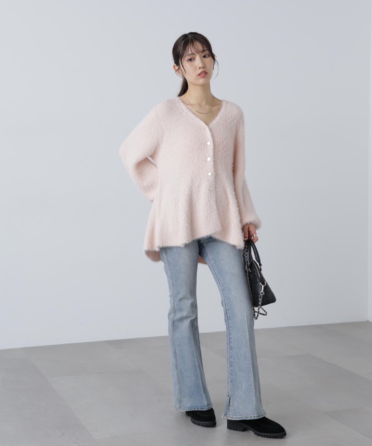 【MFM】ヘアリーペプラム金ボタンニットカーディガン