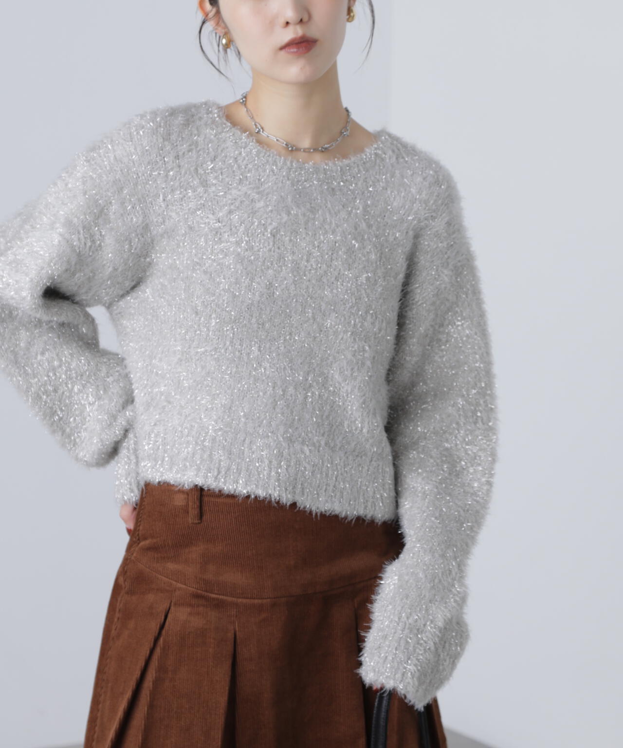 ラメフェザープルオーバーニット